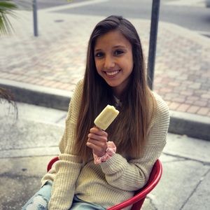 Meet your Posher, Haley